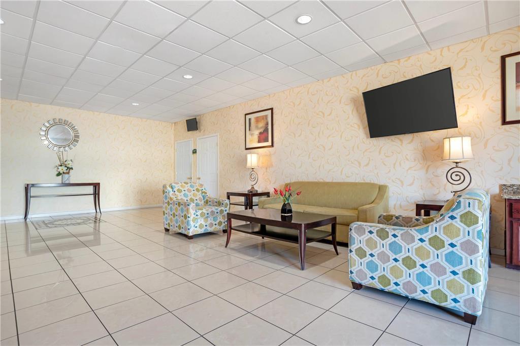 Quality Inn & Suites Near Lake Eufaula Interiér fotografie